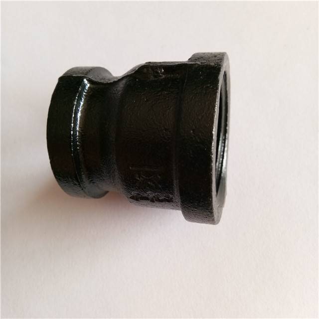 Factory Production of Malleable Iron Three Socket Crosses for Quality Plumbing Solutions