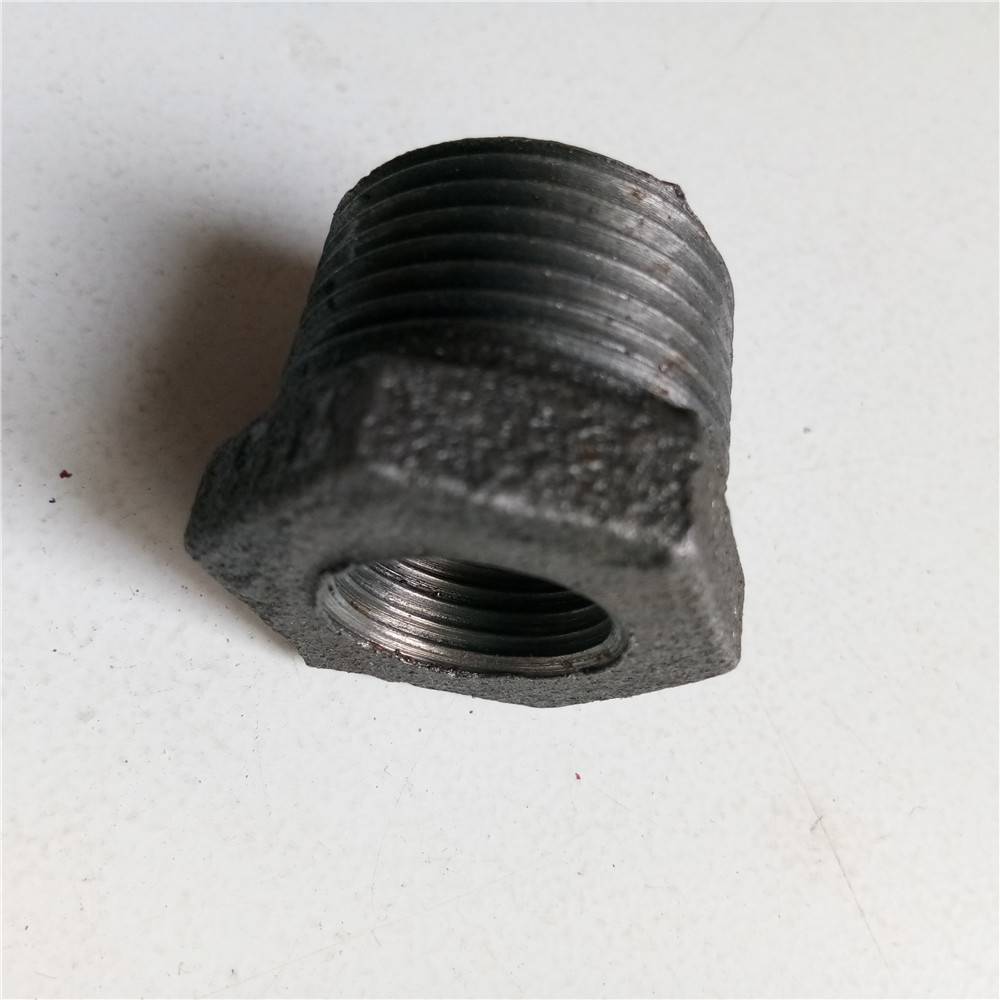 retro style floor flange 1/2 manufacturers