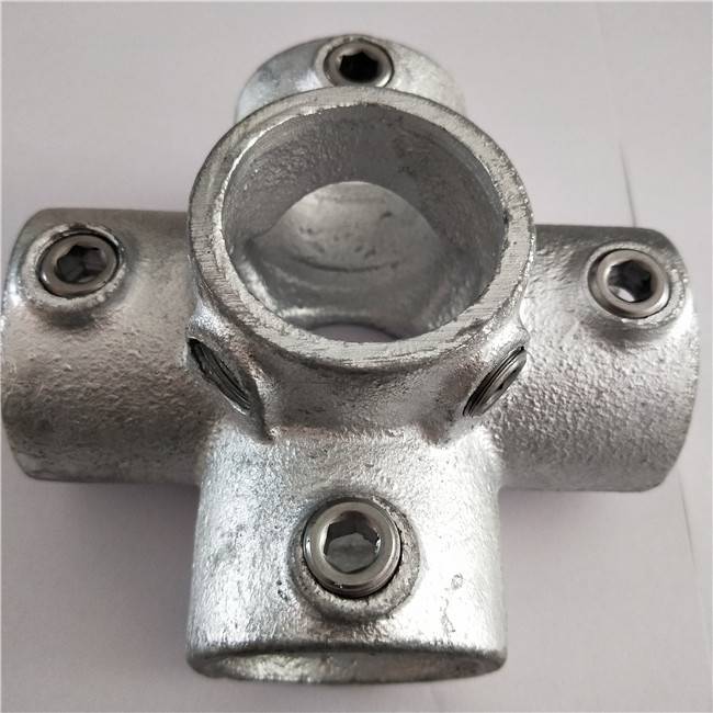 4 way pipe fitting factories