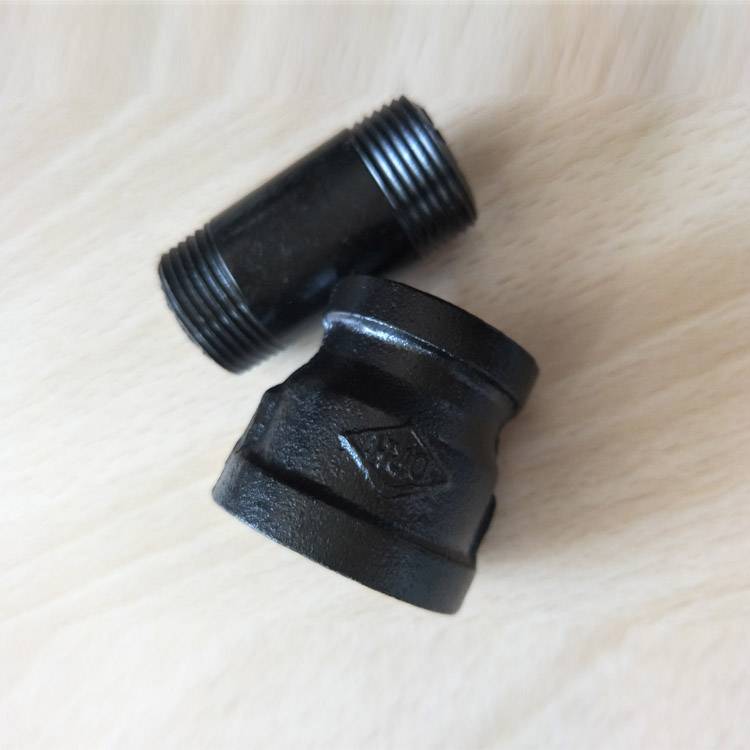 Wholesale DN15 Malleable Tee Fitting for Plumbing and Construction Needs