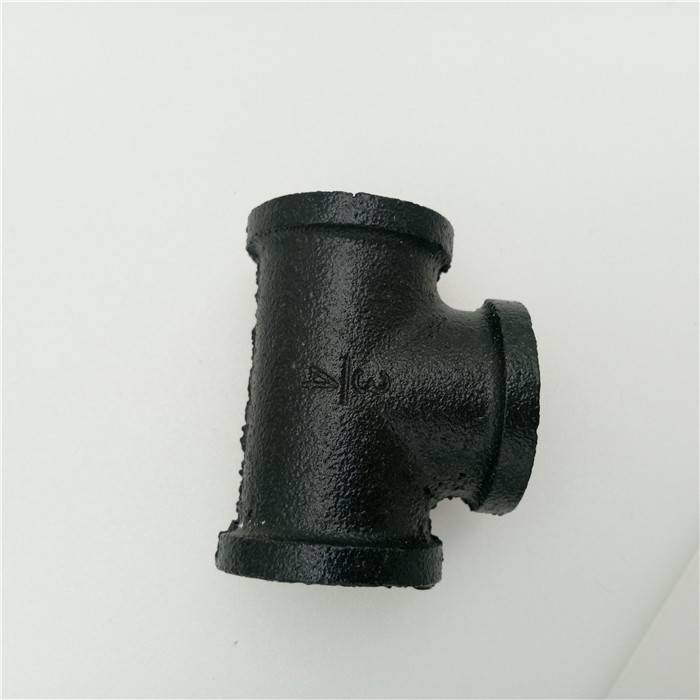 china steel threaded pipe fittings and steel